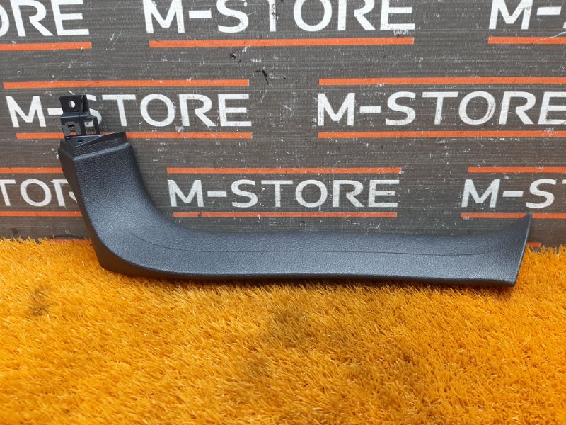 обшивка двери багажника, 350 рублей, Красноярск