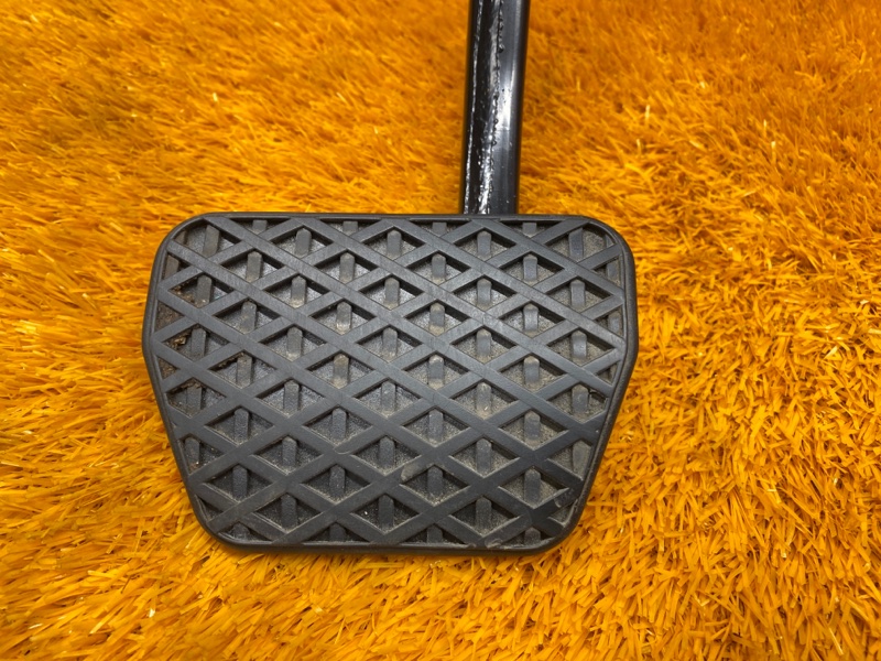 педаль тормоза, 350 рублей, Красноярск