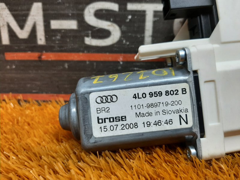 мотор стеклоподъемника, 670 рублей, Красноярск