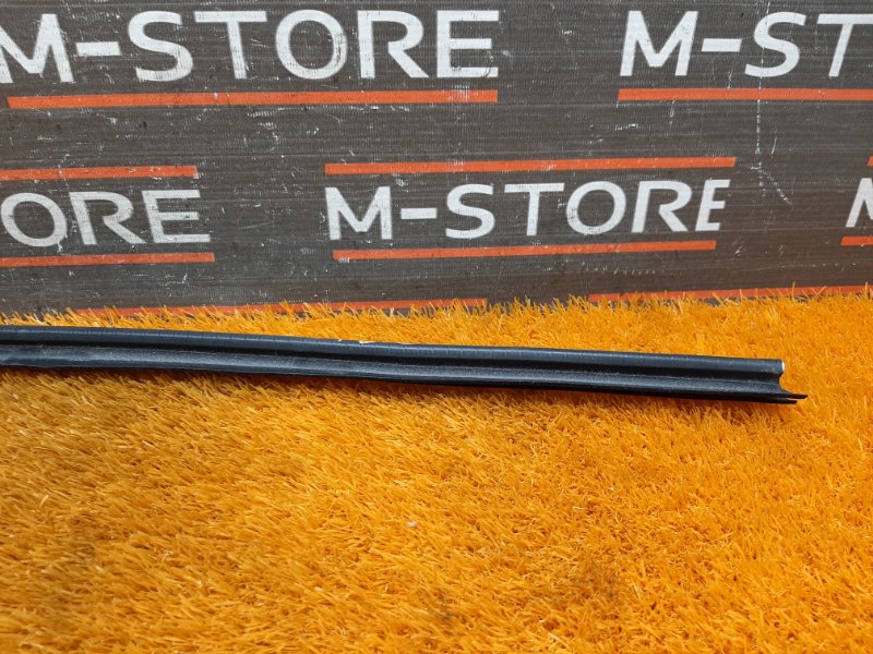 уплотнитель стекла двери, 450 рублей, Красноярск