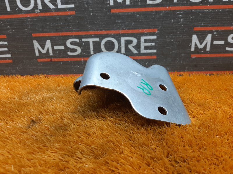 кронштейн обшивки багажника, 200 рублей, Красноярск