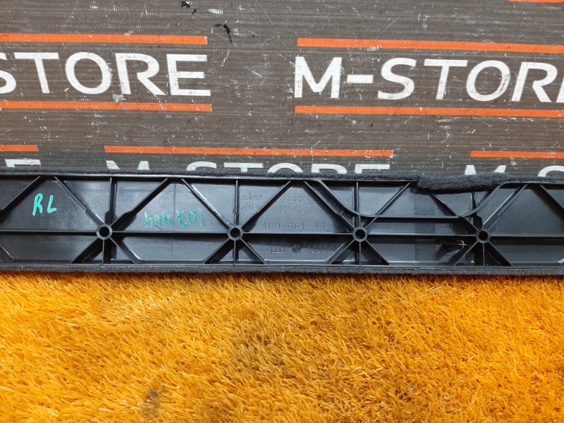 обшивка багажника, 350 рублей, Красноярск