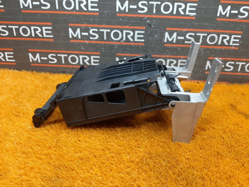 кронштейн, 630 рублей, Красноярск