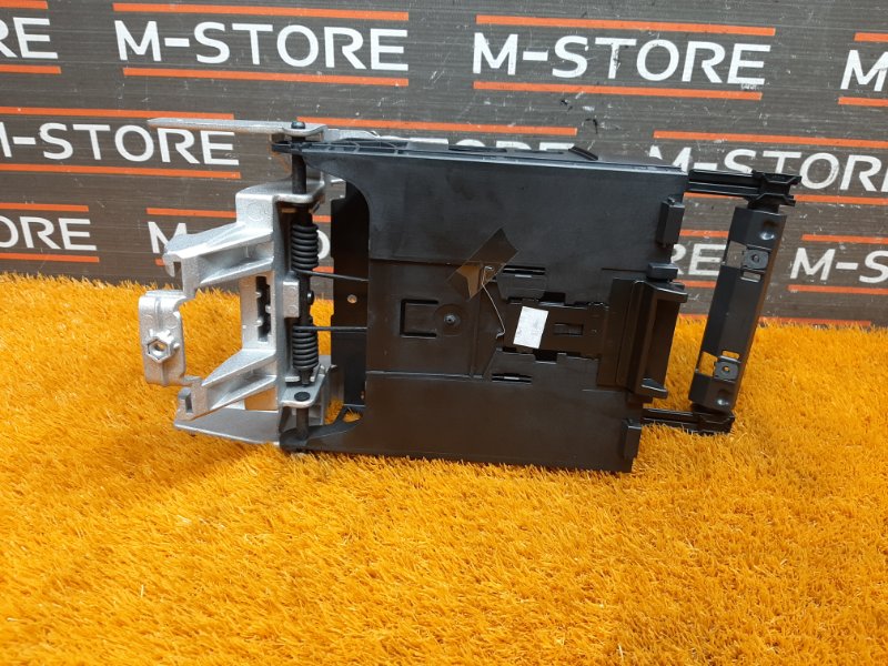 кронштейн, 630 рублей, Красноярск