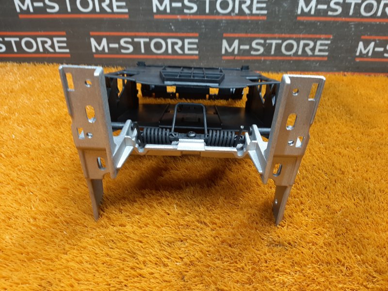 кронштейн, 630 рублей, Красноярск