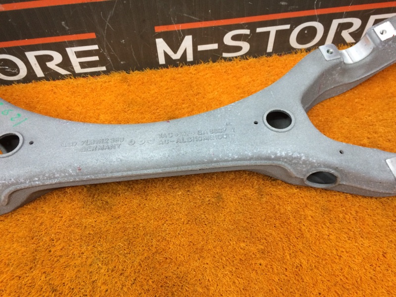 Балка поперечная (подрамник), 700 рублей, Красноярск