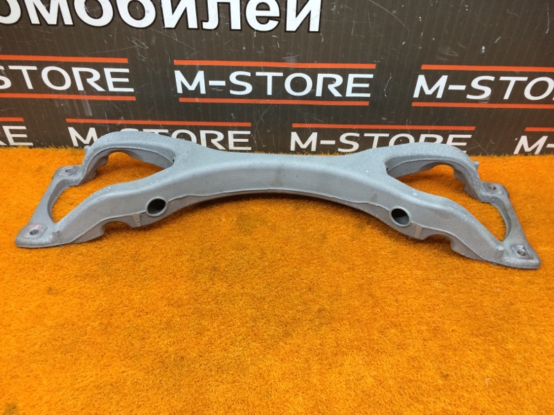 Балка поперечная (подрамник), 700 рублей, Красноярск