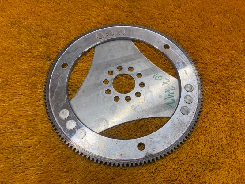 маховик, 670 рублей, Красноярск