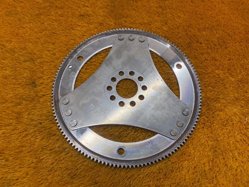 маховик, 670 рублей, Красноярск