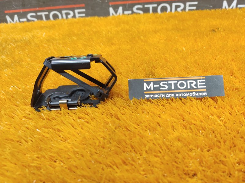 Кронштейн полки багажника, 200 рублей, Красноярск