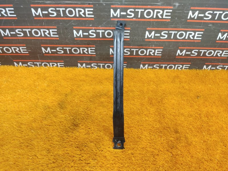 Крепление топливного бака, 930 рублей, Красноярск