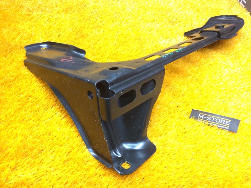 Кронштейн сиденья, 340 рублей, Красноярск