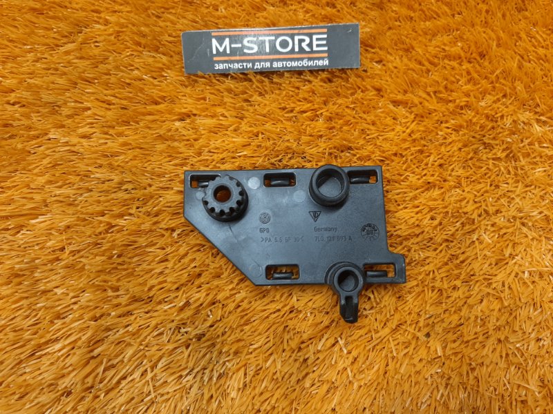 Кронштейн расширительного бачка, 300 рублей, Красноярск