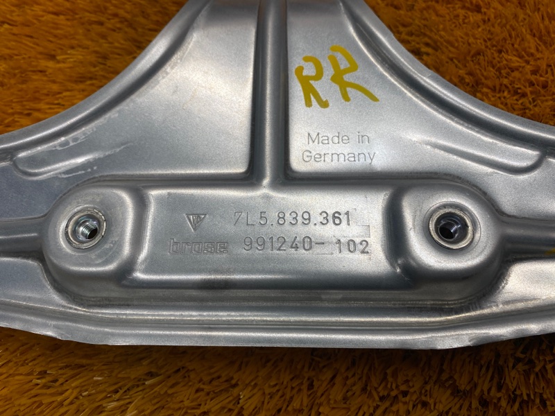 Кронштейн двери, 300 рублей, Красноярск