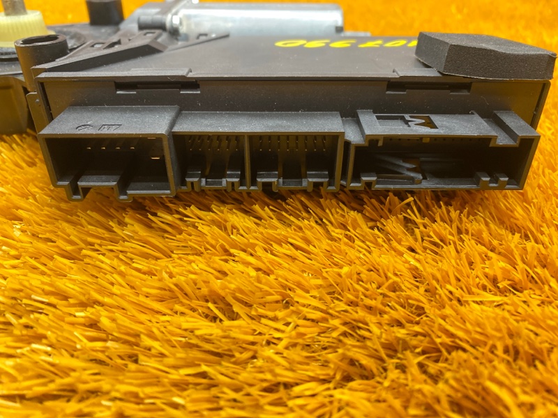 мотор стеклоподъемника, 670 рублей, Красноярск