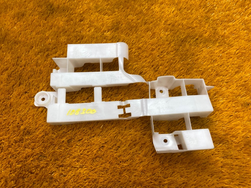 Кронштейн обшивки, 340 рублей, Красноярск