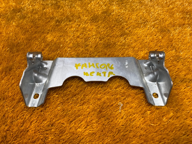 кронштейн центральной консоли, 300 рублей, Красноярск