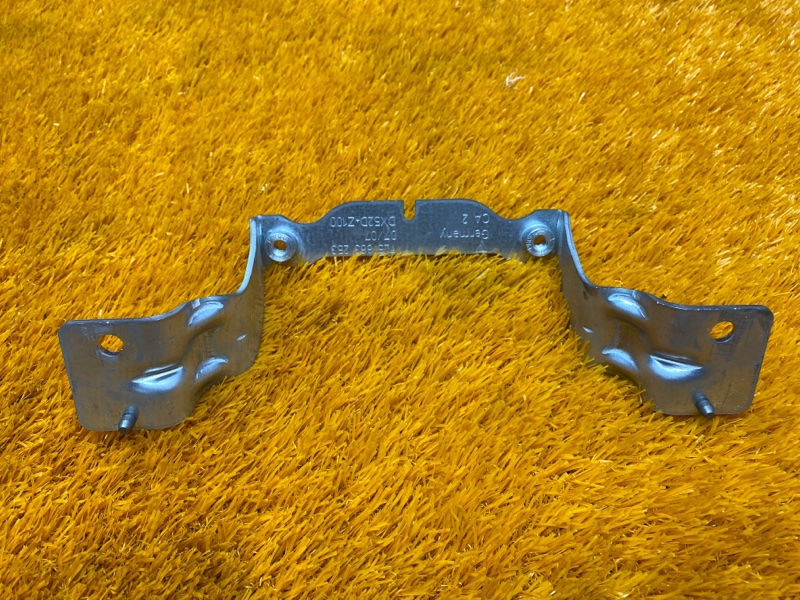 кронштейн центральной консоли, 300 рублей, Красноярск