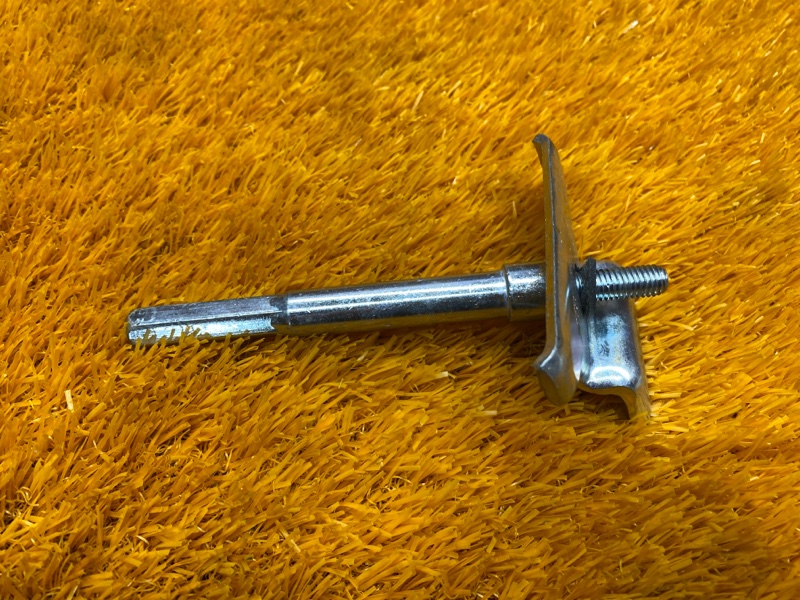 крепление аккумулятора, 350 рублей, Красноярск