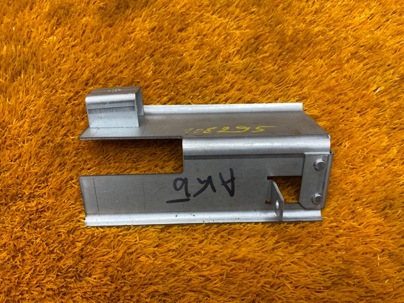 крепление аккумулятора, 210 рублей, Красноярск