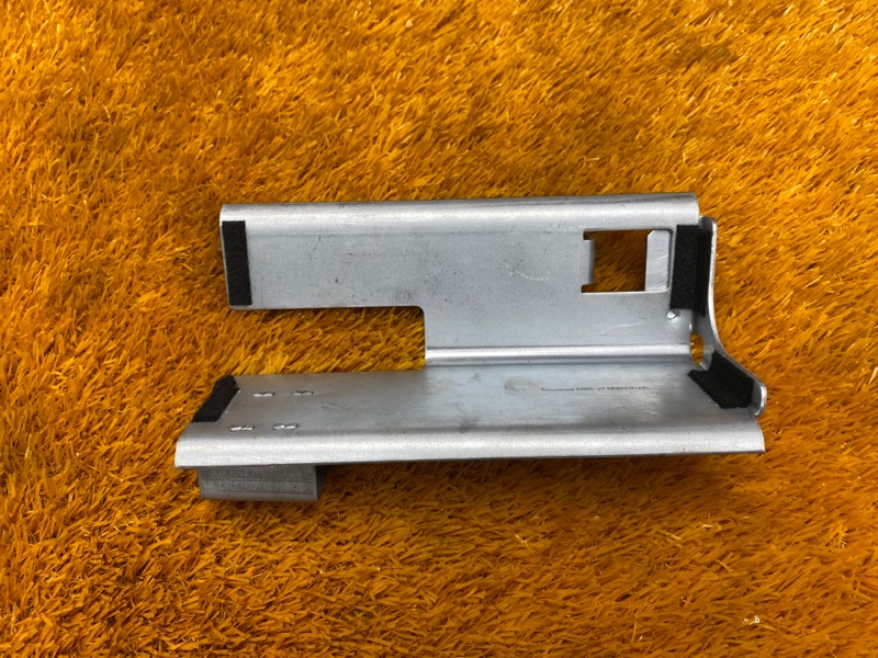 крепление аккумулятора, 210 рублей, Красноярск