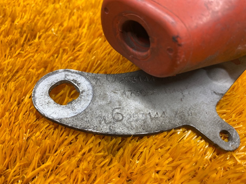 подушка глушителя, 210 рублей, Красноярск