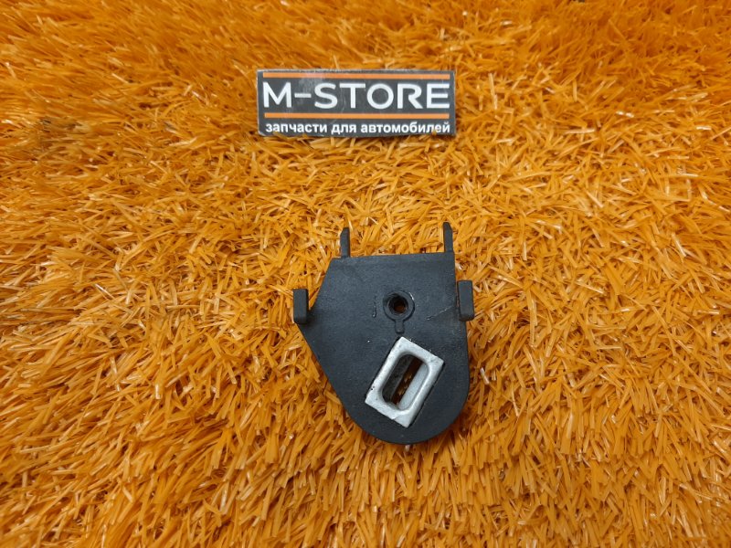 Кронштейн крышки двигателя, 300 рублей, Красноярск