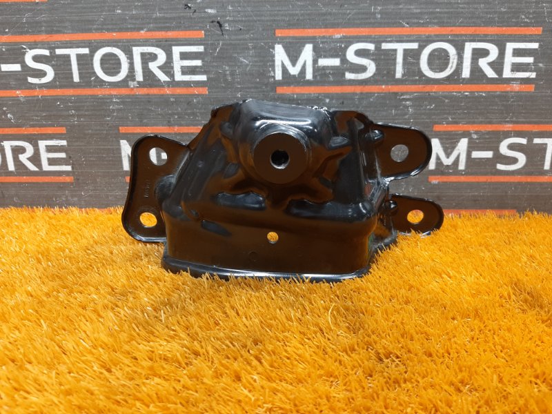 Кронштейн сиденья, 340 рублей, Красноярск