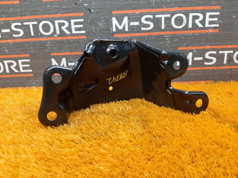 Кронштейн сиденья, 340 рублей, Красноярск