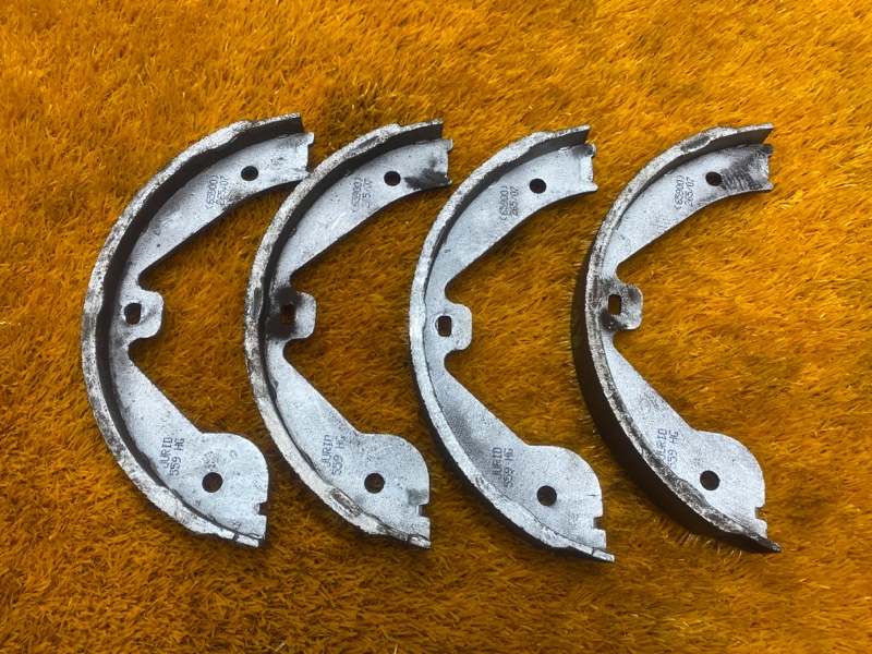 Колодки ручника, 700 рублей, Красноярск