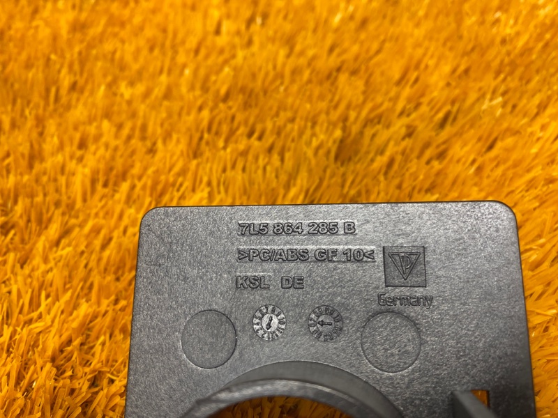 пластик салона, 200 рублей, Красноярск