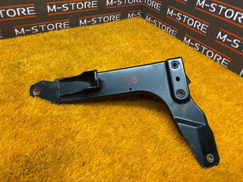 Кронштейн сиденья, 300 рублей, Красноярск