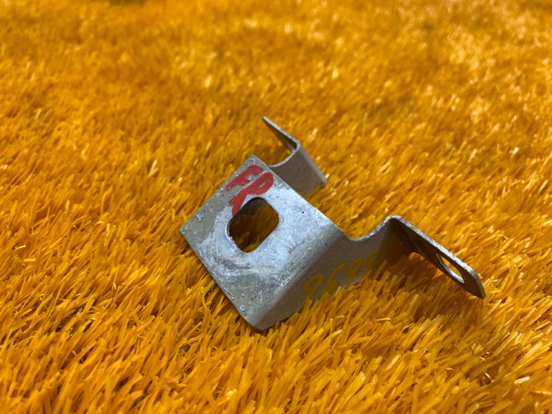 крепление крыла, 300 рублей, Красноярск