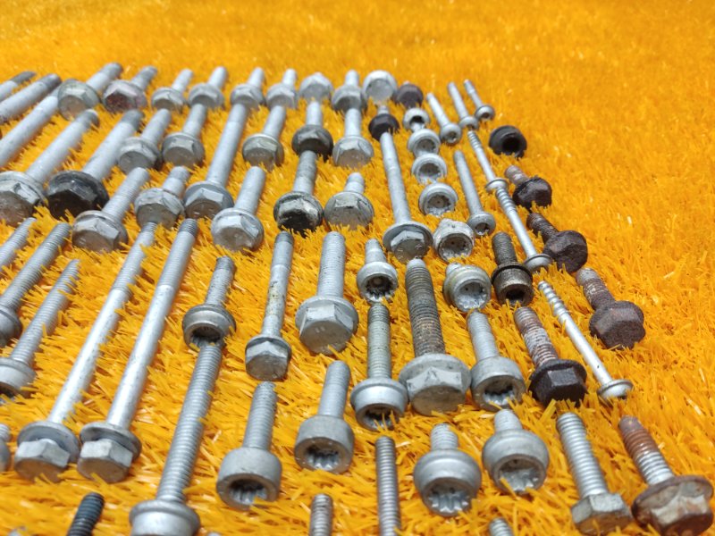 болты и гайки, 930 рублей, Красноярск