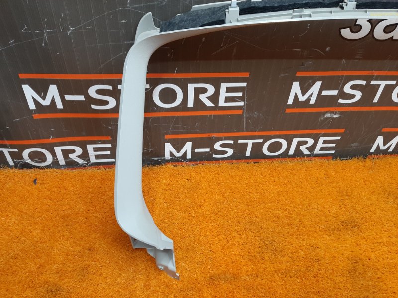 обшивка двери багажника, 670 рублей, Красноярск