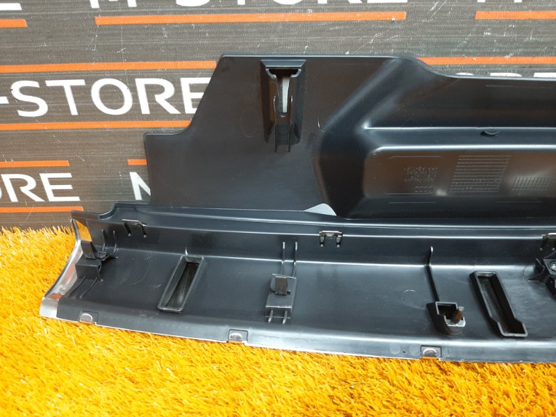 Накладка замка багажника, 1720 рублей, Красноярск