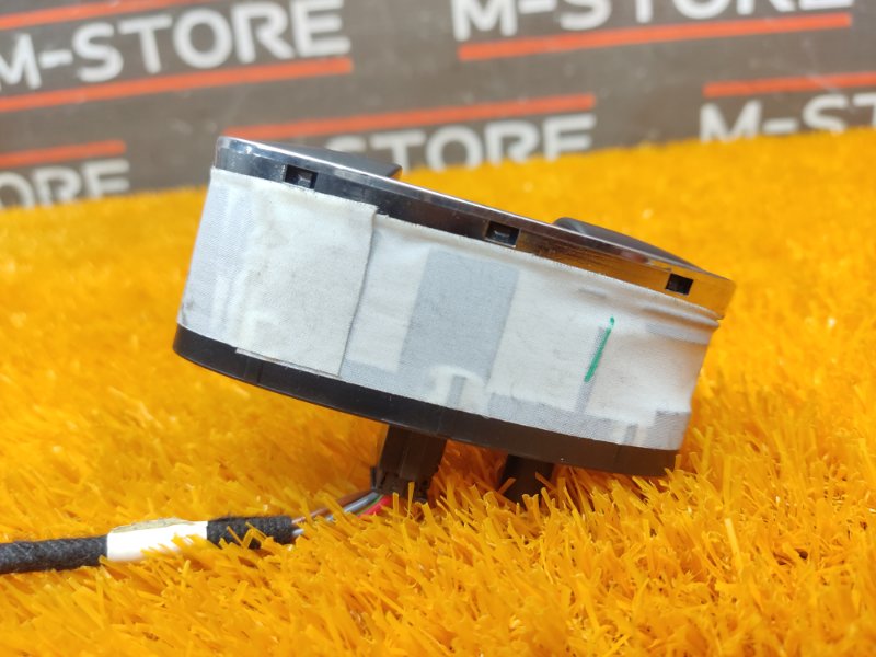 кнопка стеклоподъемника, 300 рублей, Красноярск