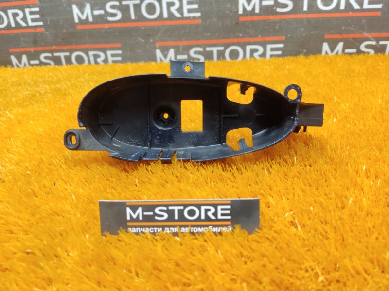 кронштейн, 300 рублей, Красноярск