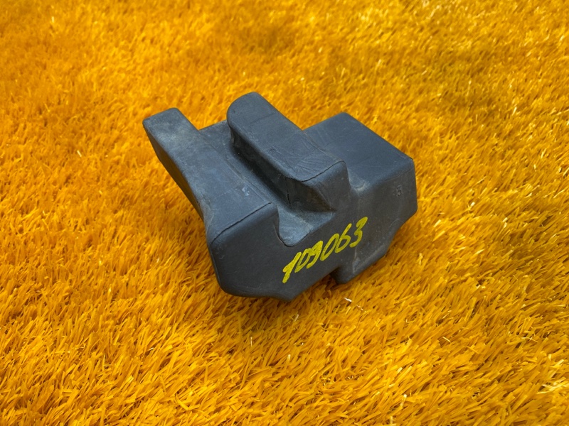 Уплотнитель капота, 250 рублей, Красноярск