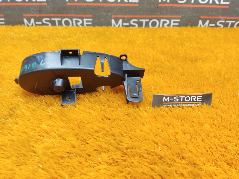 кронштейн, 300 рублей, Красноярск