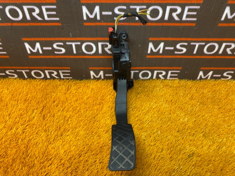 педаль газа, 500 рублей, Красноярск