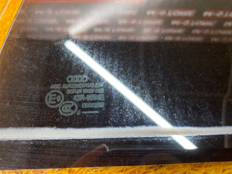 Стекло боковое, 980 рублей, Красноярск