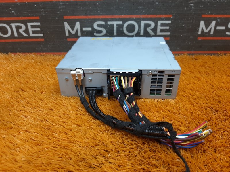 Блок управления магнитолой, 1000 рублей, Красноярск