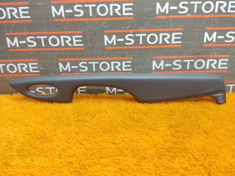 Подлокотник двери, 340 рублей, Красноярск