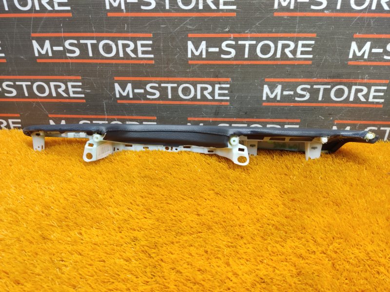 Подлокотник двери, 340 рублей, Красноярск