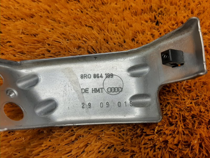 кронштейн обшивки багажника, 200 рублей, Красноярск