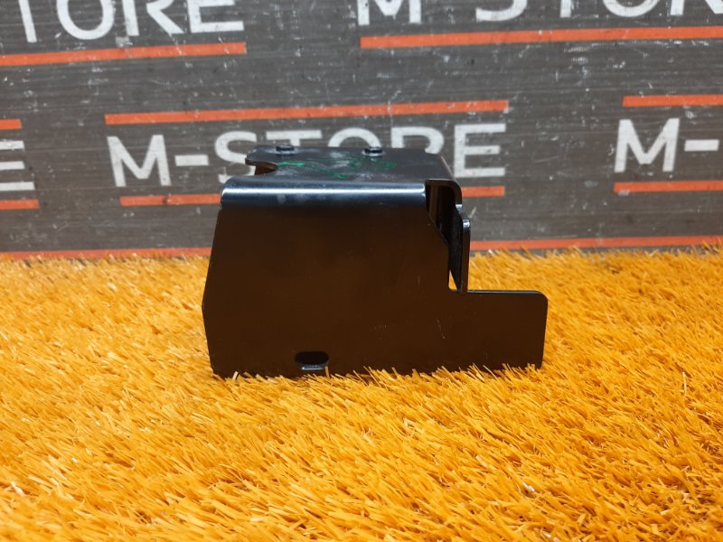 Кронштейн буксировочной петли, 300 рублей, Красноярск