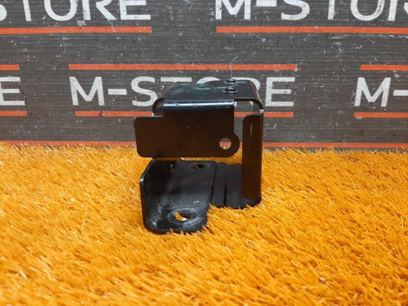 Кронштейн буксировочной петли, 300 рублей, Красноярск