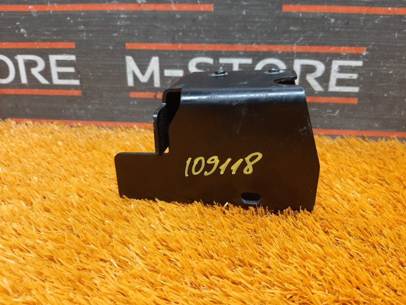 Кронштейн буксировочной петли, 300 рублей, Красноярск