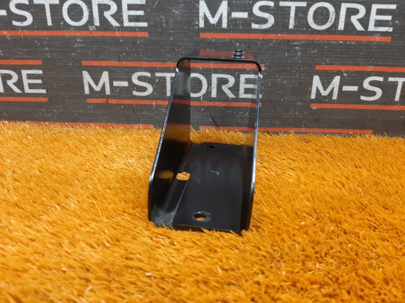 Кронштейн буксировочной петли, 300 рублей, Красноярск